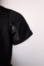 Indlæs billede til gallerivisning Ronja polo - sort med mesh stof, Sort
